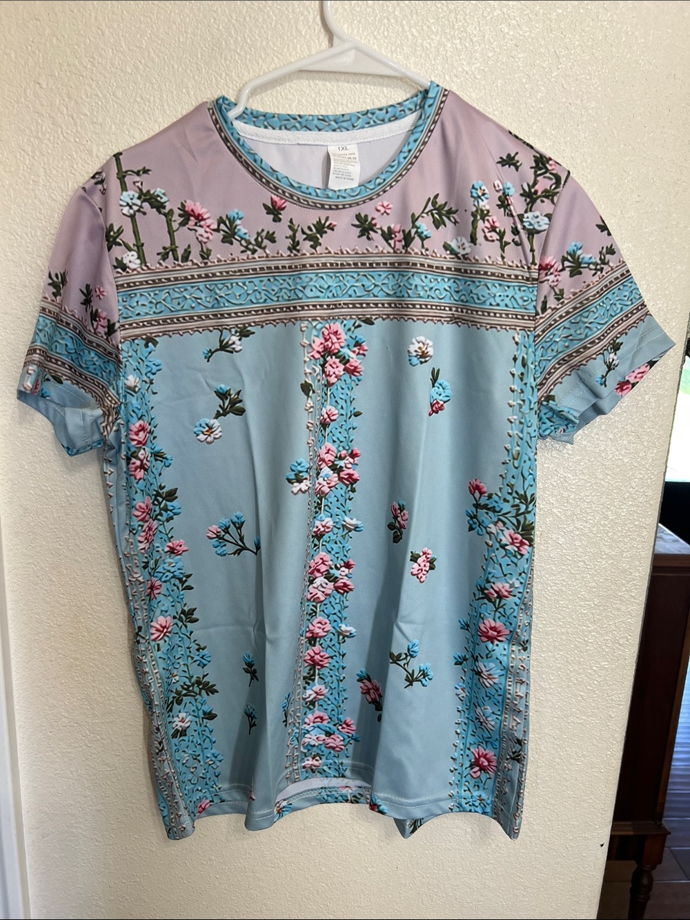 Floral Print Short Sleeve Top in Light Blue and Lavender